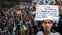 Protestas en Venezuela: ¿cómo es ganar en bolívares, pero vivir en dólares durante el régimen de Maduro?