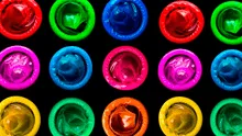 Día Internacional del Condón: ¿Cómo es el condón semáforo, el proyecto escolar de 3 adolescentes?