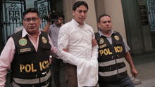 Freddy Díaz es trasladado enmarrocado a carceleta del Poder Judicial