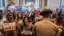 Manifestantes toman Capitolio de Tennessee para exigir prohibición de armas en Estados Unidos