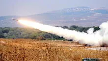 Decenas de cohetes lanzados desde Líbano hacia Israel aumentan crisis en Medio Oriente