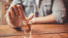 China implanta el primer chip cerebral para combatir las ganas de beber alcohol