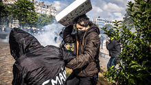 Manifestante es brutalmente golpeado por unidad de la Policía de Francia durante protesta
