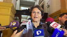 Gladys Echaíz a Dina Boluarte: “Debe ser más reflexiva y darse cuenta del cargo que ocupa”