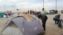 Crisis en la frontera: 200 extranjeros no pierden la fe de regresar a casa