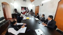 Gobernador regional de Arequipa plantea reducir mandato de los directores de las UGEL