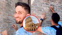 Autoridades italianas buscan a turista por tallar nombre de su novia en muro del Coliseo de Roma