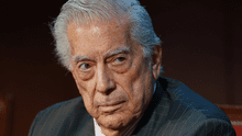 Mario Vargas Llosa se encuentra estable tras contagiarse de COVID-19, pero seguirá hospitalizado