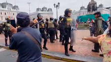 PNP y manifestantes se enfrentan en plaza Dos de Mayo mientras se desarrolla la Gran Parada Militar