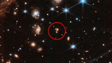 James Webb: ¿qué es el objeto con forma de 'signo de interrogación' que el telescopio captó entre las galaxias?