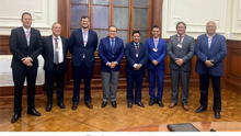 Gobernador Regional y equipo técnico liderado por Presidente de la Cámara de Comercio de Loreto se reunieron con Premier