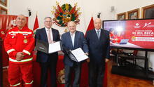 Bomberos del Perú recibirán 50 mil becas de la Fundación Romero para continuar su formación integral