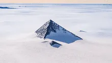 La historia detrás de la misteriosa montaña 'pirámide' oculta bajo el hielo de la Antártida