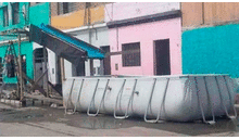 Peruanos crean insólito sistema de piscina y usuarios enloquecen: "Modo creativo"