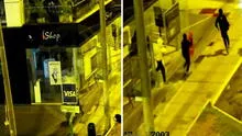 Asaltan tienda iShop de Miraflores: delincuentes destrozan mampara y se llevan costosos accesorios