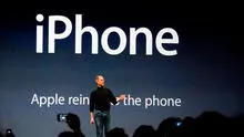 ¿Cómo iba a llamarse el iPhone? Los 4 nombres que se barajaron y que Steve Jobs descartó