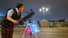 Ver la Luna de cerca a 2 soles: el señor que recorre las calles de Lima con un telescopio