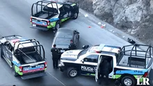 Abandonan 5 cuerpos dentro de un auto en Periférico Ecológico, en México
