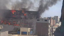 Cercado de Lima: dantesco incendio consume edificio en Jr. Áncash y persona queda atrapada