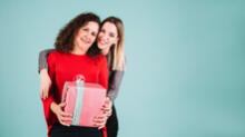 Día de la Madre: ideas de regalos tech para la madre viajera