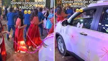 Amigos regalan camioneta a recién casados en emotiva boda de Juliaca: "Los incondicionales"