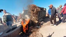 Bloquean carretera y acatan paro de 48 horas por delincuencia en Puno: "Estamos amenazados"