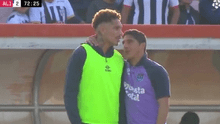 Paolo Guerrero no quiso jugar ante Alianza Lima y protagonizó tenso momento con 'Chicho' Salas