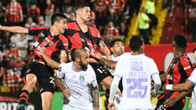 Alajuelense sigue firme en la Copa Centroamericana: venció 2-1 a Comunicaciones y es líder del grupo