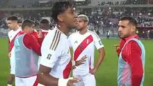 Renato Tapia y la fuerte arenga a sus compañeros que no se vio en TV tras empate de Perú: Nos sacamos la m***