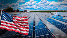 El megaproyecto de Estados Unidos para generar energía limpia en el mundo con más de 52.000 millones de paneles solares