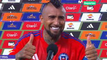 Arturo Vidal se ríe del recibimiento que tuvo la selección chilena para su partido contra Perú: “Me sentí cómodo”