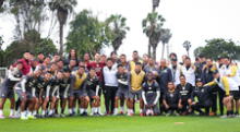 Universitario trabajó ayer en Campo Mar y Fabián Bustos sueña con el tricampeonato