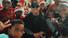 Daddy Yankee celebra Navidad con niños de su fundación en medio de conflicto legal con su aún esposa Mireddys González