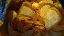 ¡Anuncio urgente de la FDA! Piden el retiro del mercado de clásica marca de papas fritas en EE. UU.