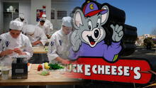 Empleo en Chuck E. Cheese para cocineros en Florida: 3 requisitos para postular y ganar US$13,80 por hora en USA