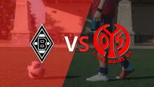 Ya rueda el balón entre B. Mönchengladbach y Mainz en el estadio Borussia Park