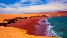 Esta es la única playa roja de Sudamérica que nació de erupciones volcánicas milenarias: se ubica en concurrida zona turística de Perú