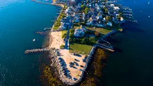 El pintoresco pueblo costero en Connecticut que combina mar, historia y tiendas exclusivas: un destino imperdible si visitas en EEUU