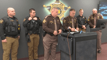 Malas noticias para inmigrantes en EEUU: gobernador de este estado firma nueva ley que exige a los sheriffs notificar a ICE sobre indocumentados
