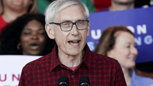 Evers enfrenta amenazas legales por memo de Trump al proteger empleados estatales de redadas migratorias: "Amenazas escalofriantes"