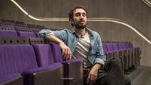 Sam Steiner: “El teatro es uno de los pocos lugares en donde no podemos mirar nuestros teléfonos”