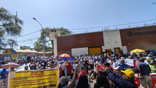Paro nacional hoy en Piura: qué exigen las 300 personas que llegaron hasta el Gobierno Regional Paro nacional hoy en Piura: qué exigen las 300 personas que llegaron hasta el Gobierno Regional