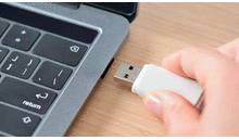 Muchos tienen una memoria USB en su hogar, pero pocos saben para qué sirven los agujeros en su parte metálica Muchos tienen una memoria USB en su hogar, pero pocos saben para qué sirven los agujeros en su parte metálica