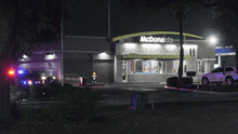 Un trabajador de McDonald's es asesinado tras recibir disparos en una violenta discusión con el gerente y su hermano en Houston