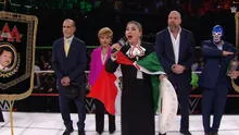 Deyra Barrera se equivoca al cantar el Himno Nacional Mexicano en evento de la WWE 2025
