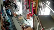 Captan una rata escapando de una panadería durante sismo de 6,1 y usuarios bromean: “Chefcito quería salvar su vida” Captan una rata escapando de una panadería durante sismo de 6,1 y usuarios bromean: “Chefcito quería salvar su vida”