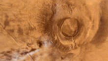 La NASA descubre un enorme volcán en Marte que duplicaría en tamaño al Monte Everest: foto fue capturada por la sonda Mars Odyssey La NASA descubre un enorme volcán en Marte que duplicaría en tamaño al Monte Everest: foto fue capturada por la sonda Mars Odyssey
