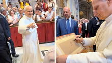 Papa León XIV sorprende al darle autógrafo a peruano en el Vaticano y usuarios reaccionan: “Ese es mi causa” Papa León XIV sorprende al darle autógrafo a peruano en el Vaticano y usuarios reaccionan: “Ese es mi causa”