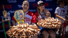 El 'Tiburón' Joey Chestnut regresa al concurso de comer hot dogs de Nathan's en 2025: así queda la tabla