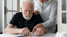 Científicos en España descubren un biomarcador en sangre que predice el Alzheimer antes de los síntomas